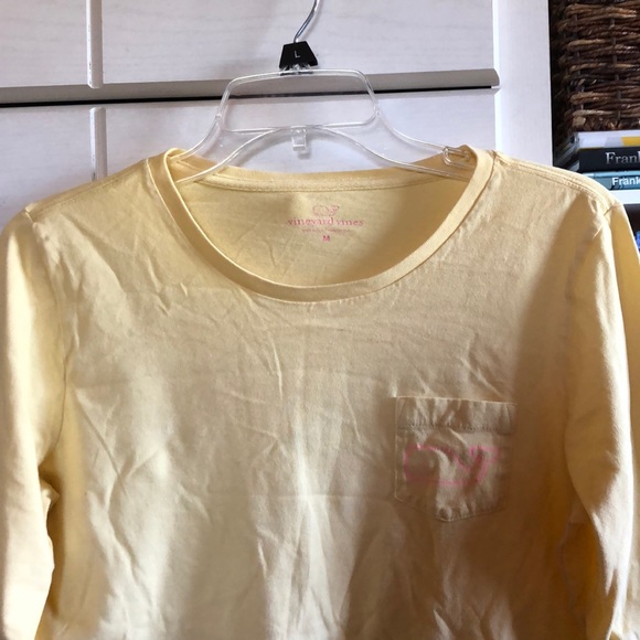 Vineyard vines long sleeve - Picture 1 of 5
